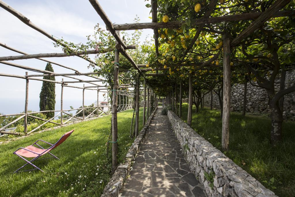 Eleanor' S Garden Ravello